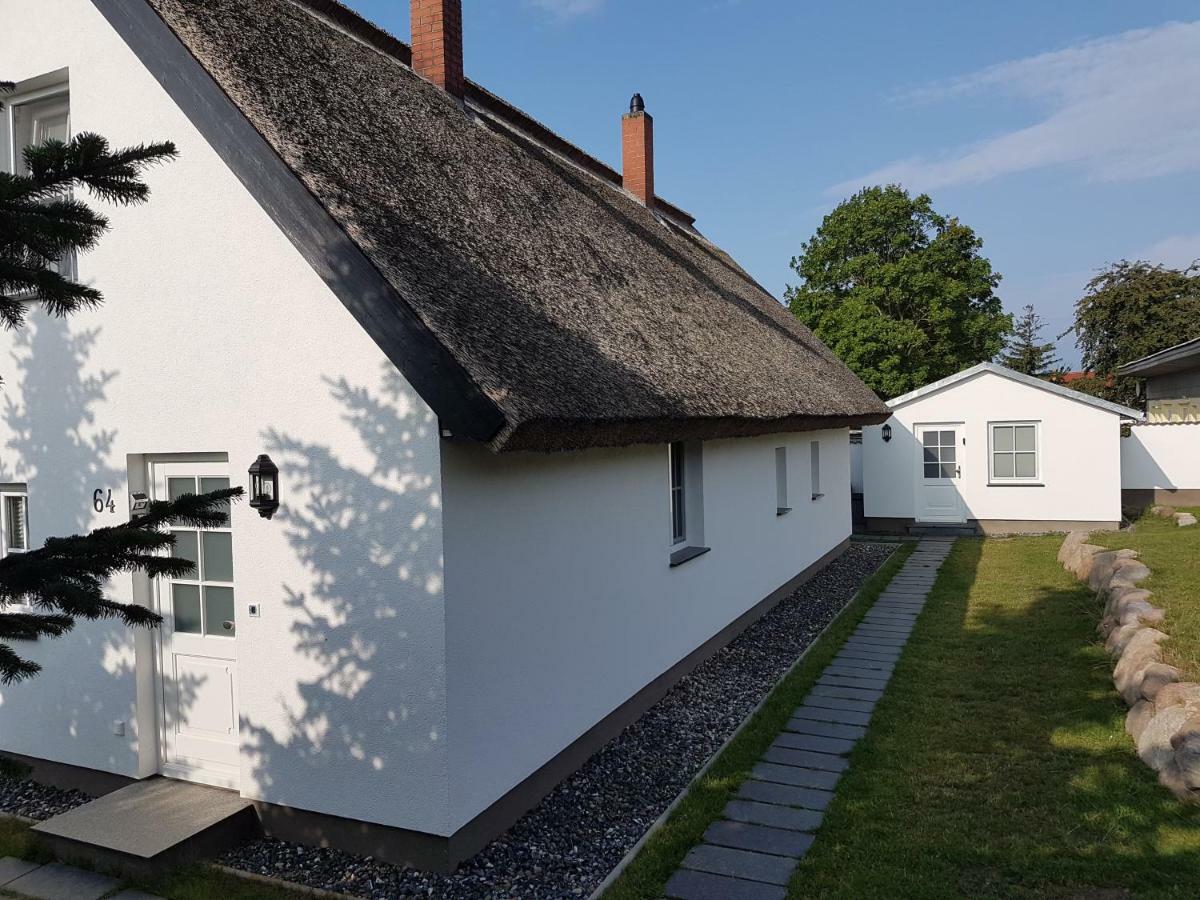 Reetferienhaus - Schaprode Hafen Kültér fotó